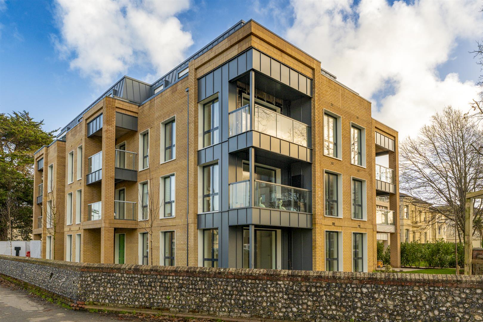 Flat - Purpose Built | 11 Lindfield Place, Farncombe Road, Worthing | For Sale